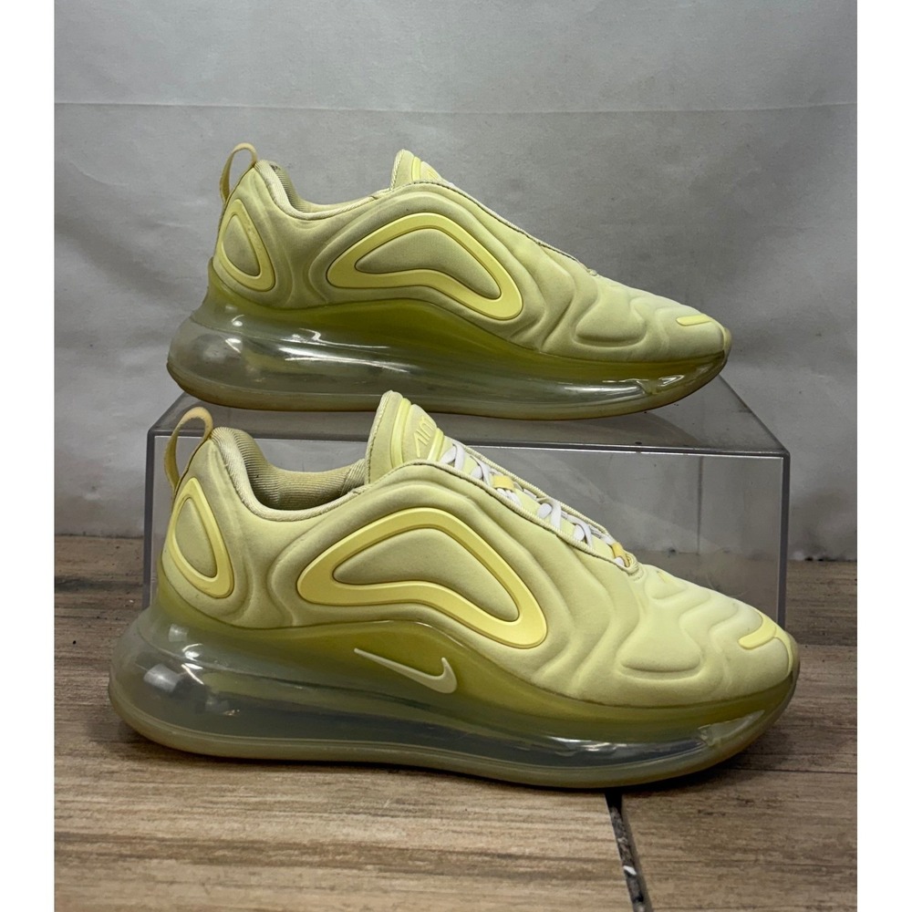 Nike Air Max 720 Women US 8 Yellow AT6176 302 Running Lifestyle Shoes